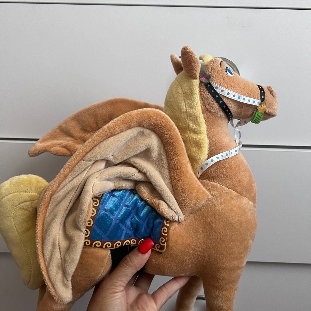 Disney Sofia the First Saffron Pegasus Stuffed Plush Toy Horse Saddle Excellent